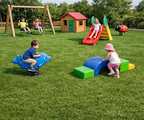 Prato sintetico per aree gioco